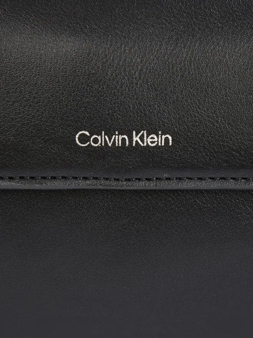 Calvin Klein Sleek Pouch - Black